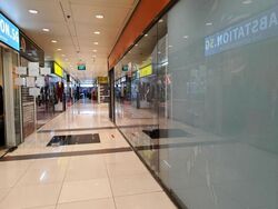 Peninsula Plaza (D6), Retail #576537171